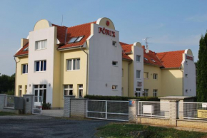 Főnix Hotel